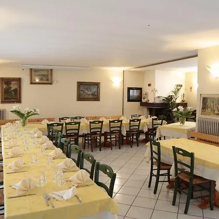 Hotel Ristorante Vittoria San Fedele Intelvi